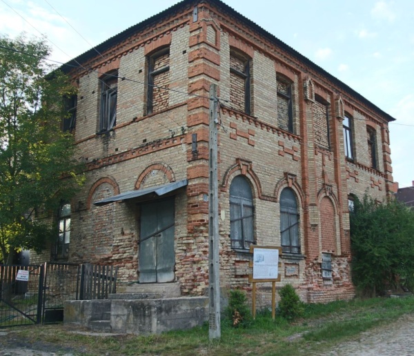 The Slonim Hasidim Synagogue in Krynki
