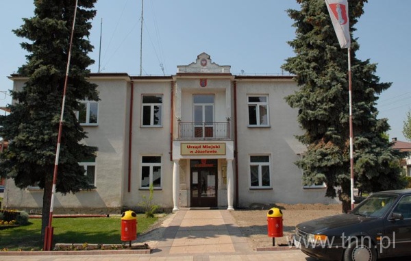 Budynek Urzędu Miasta w Józefowie Biłgorajskim