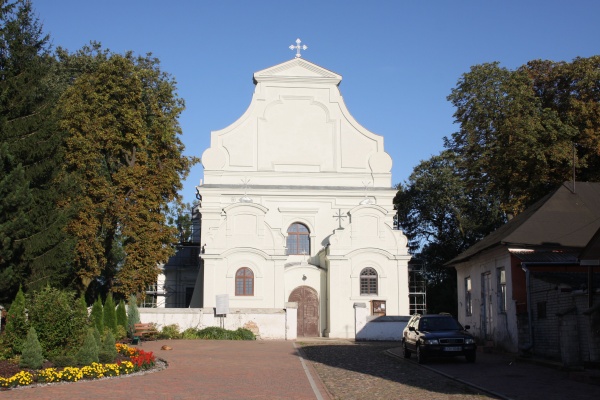 Wojsławice, kościół parafialny pw. Św. Michała Archanioła