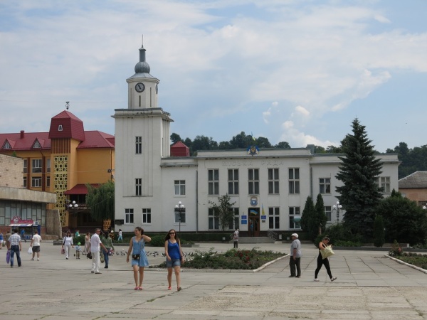 Chortkiv, central City square