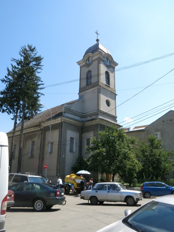 Хуст, Римо-католицький костел Святої Анни