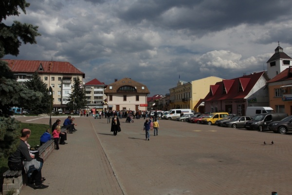 Kosów, rynek w centrum miasta