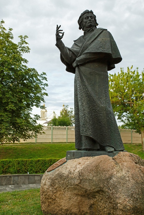 Novogrudok. Statue of Adam Mickiewicz, 1992