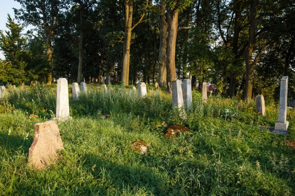 Cmentarz tatarski przy ul. Internacjonalnej w Nowogródku