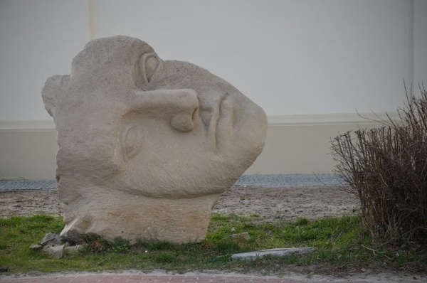 Józefów, a sculpture of sandstone in front of the synagogue, sculpted during a Student Plein Air organised by the Faculty of Arts of the Maria Curie-Skłodowska University in Lublin