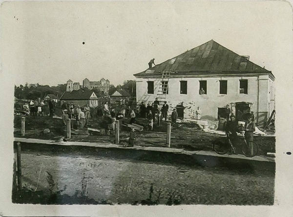Building of former Jewish school in Mir, 1 Maya street, 1940s